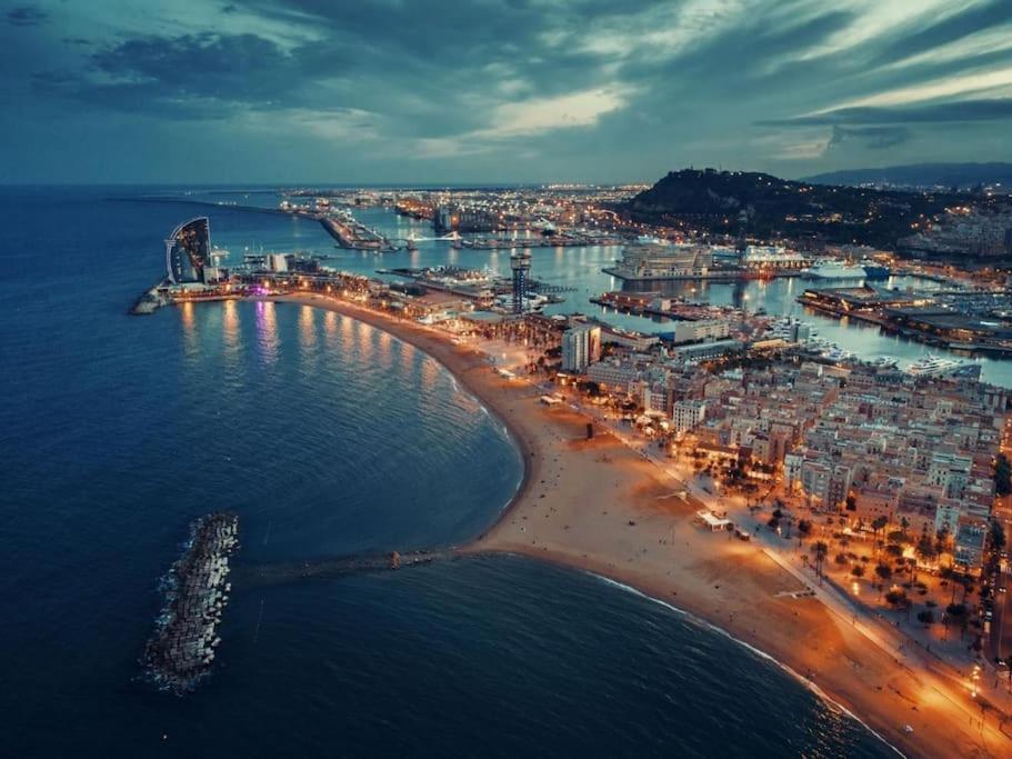 Ramblas! Dreaming Pent With Terrace 6pax Apartment Barcelona