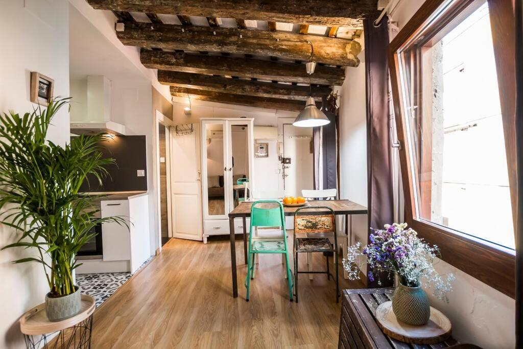 Apartment Prive Terrace In El Born, Near The Barcelona