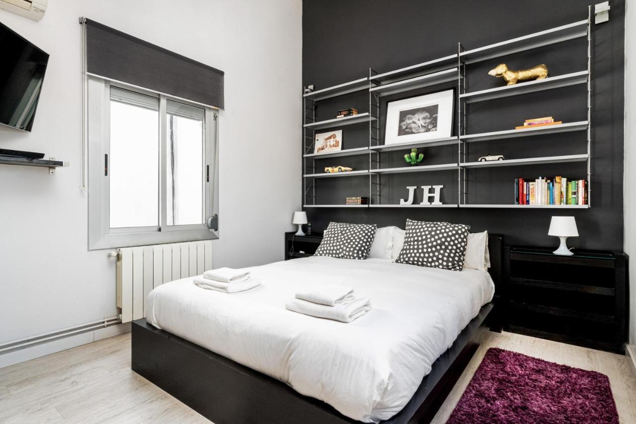 Stunning 2-bedroom With Two Terraces Apartment Barcelona