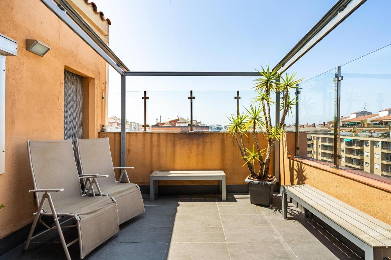 Stunning 2-bedroom With Two Terraces Apartment