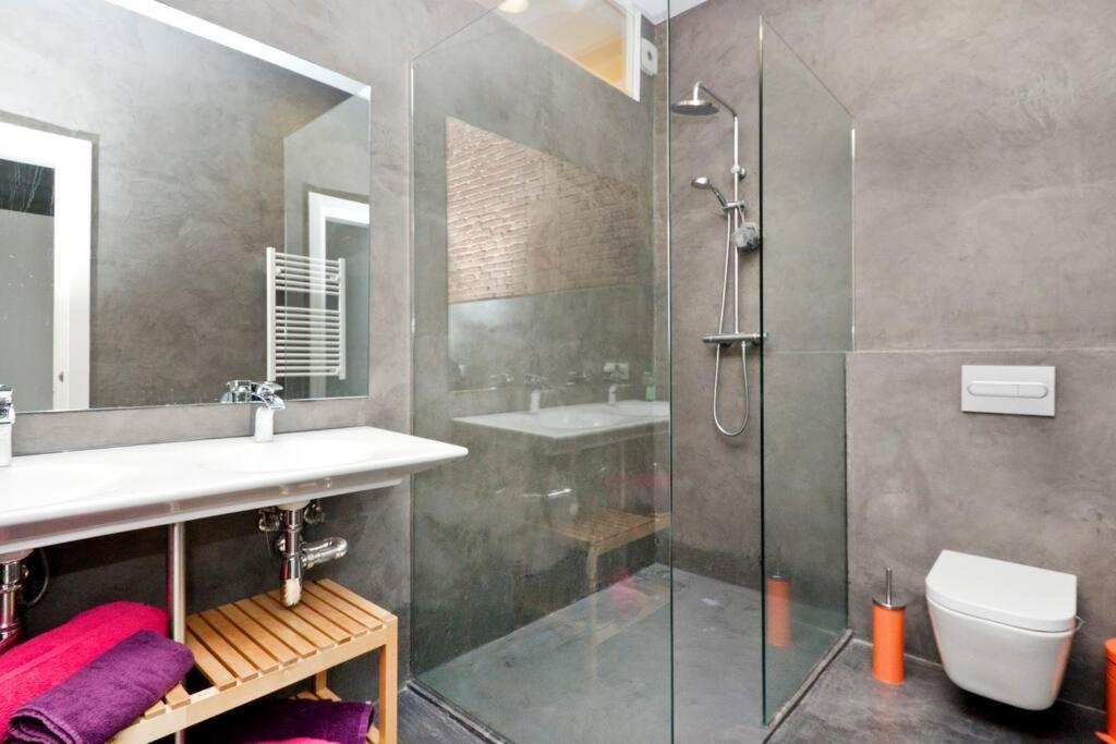 Roos, Design Loft Near The Sea. Appartement