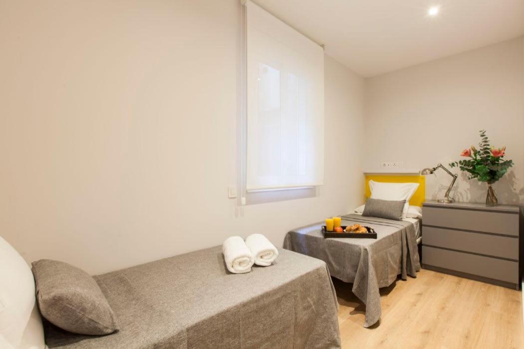 Paseo De Gracia Spacious 4bd - 4bth Apartment *