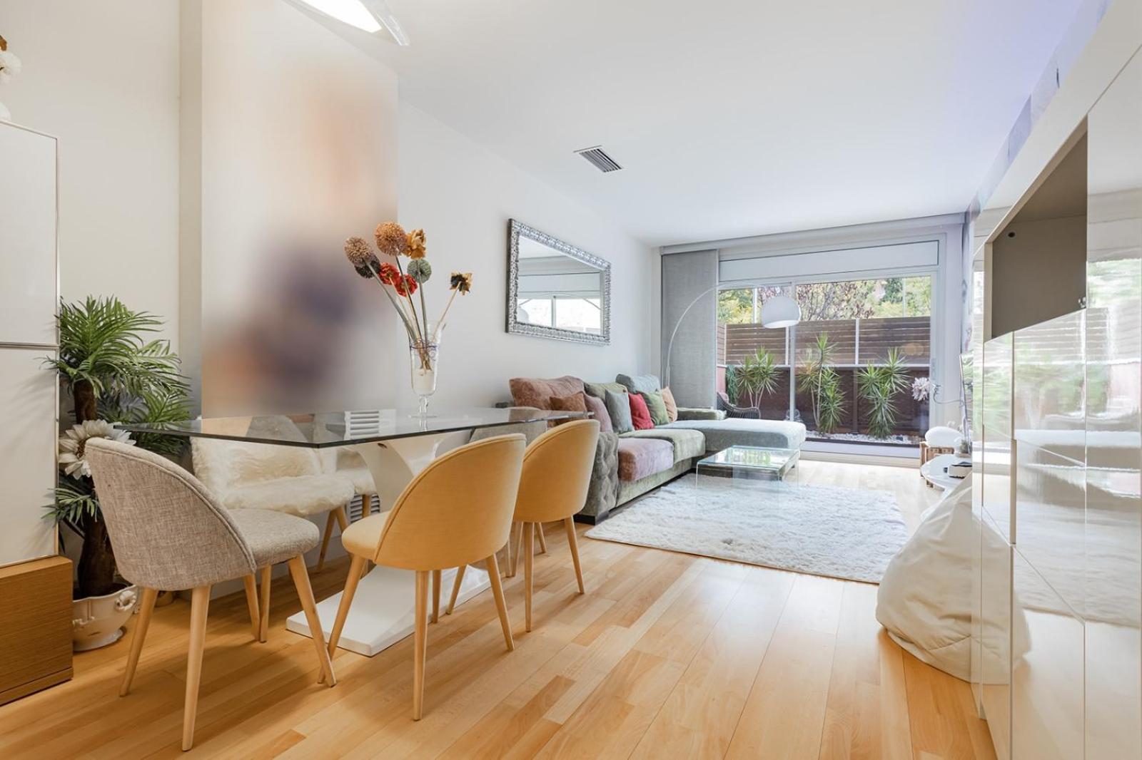 Pool Luxury 2 Bedrooms - 2 Terraces - Parking - Long Term *