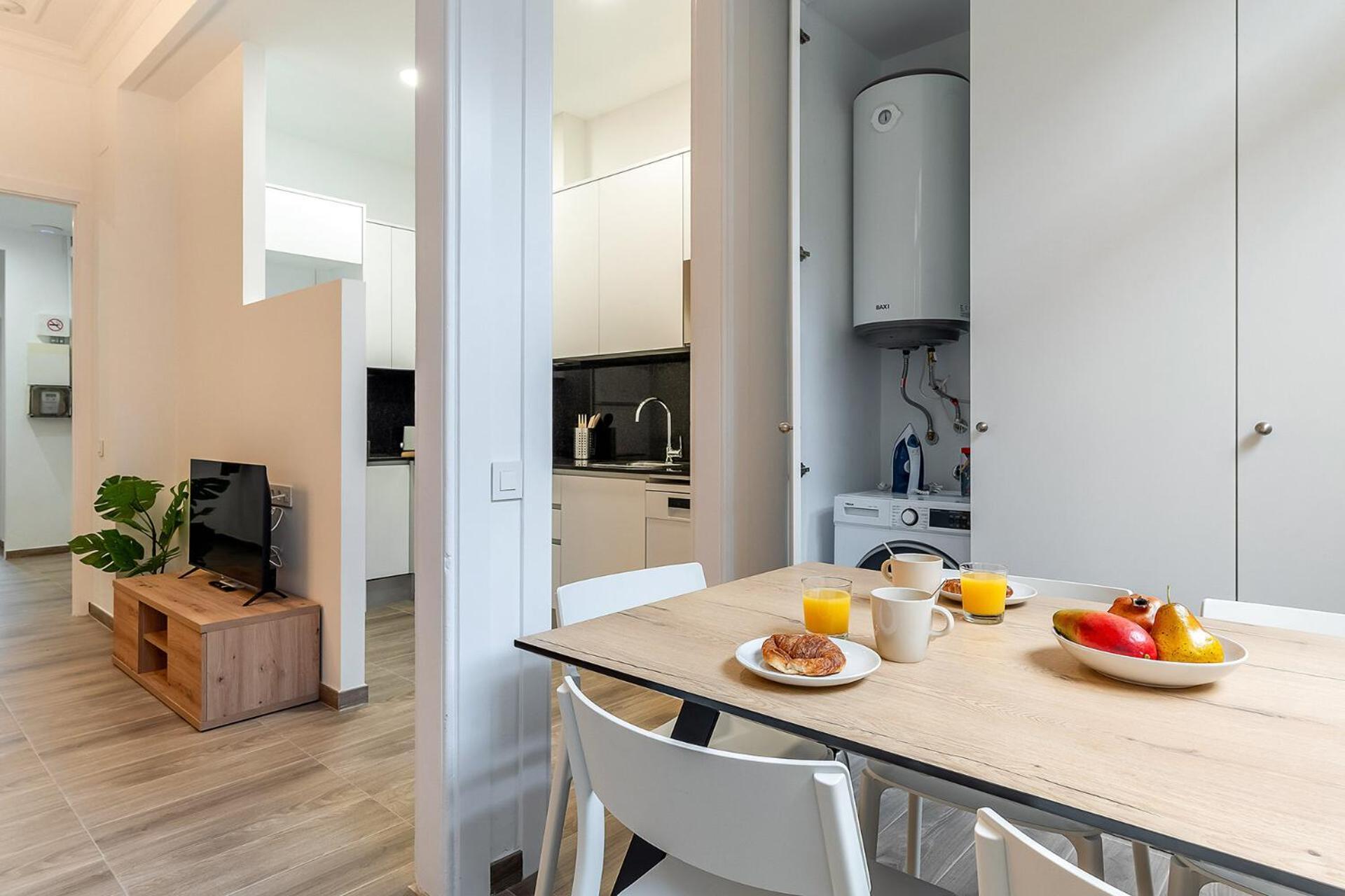 Ab Comte D'urgell - 4190 Apartment *