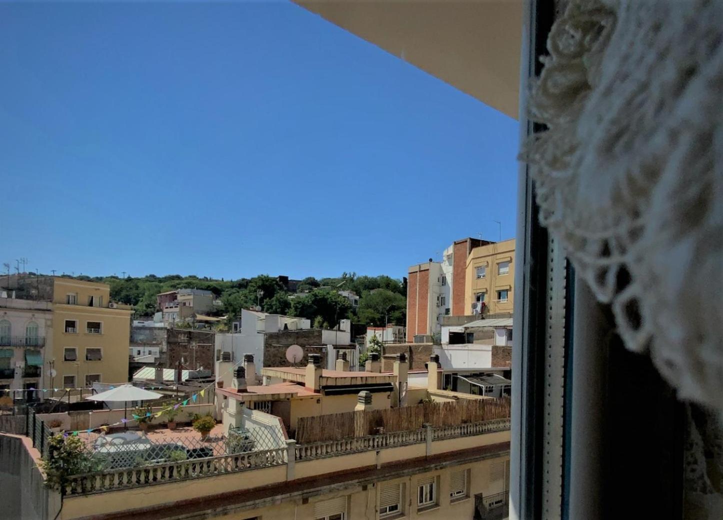 The Air Suspended Apartment Barcelona