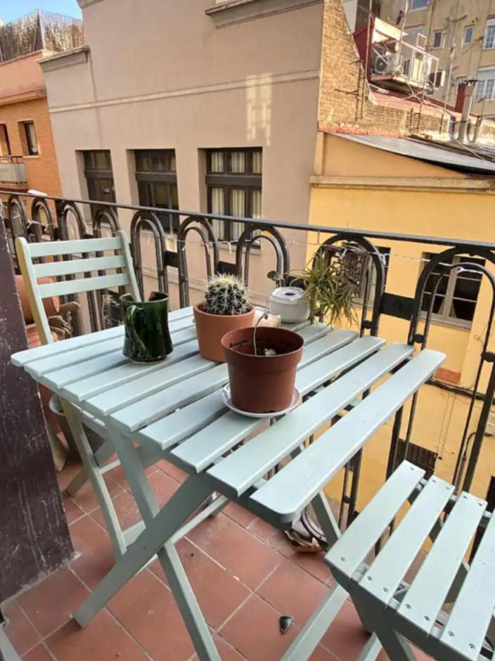 Poblenou Cozy Double Bedroom *