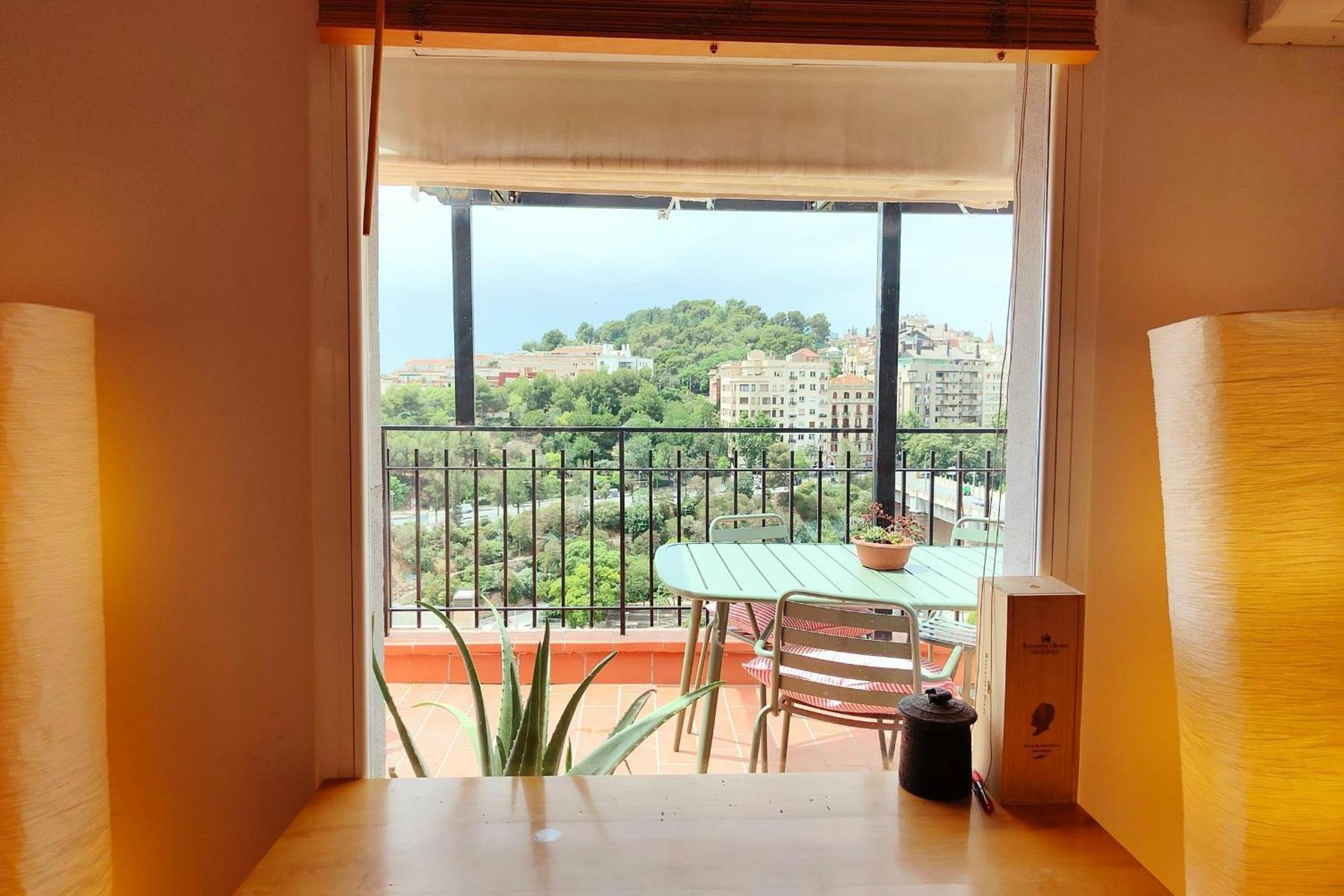 Amazing Views & Terrace! Gracia - Parc Gueell * Barcelona