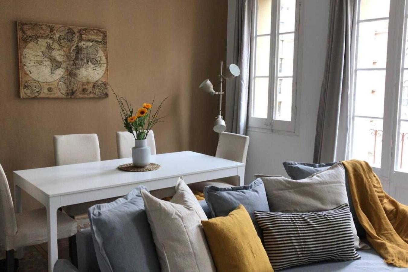 Exquisite&historic Flat With Rooftop Apartment *