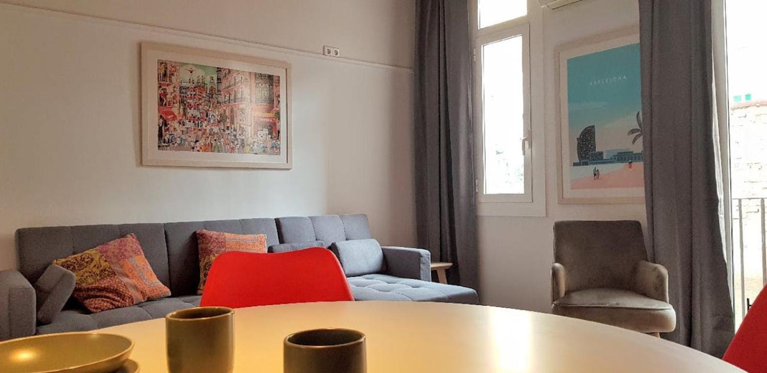 Sant Antoni 4 - Downtown Barcelona. Modern Apartment *