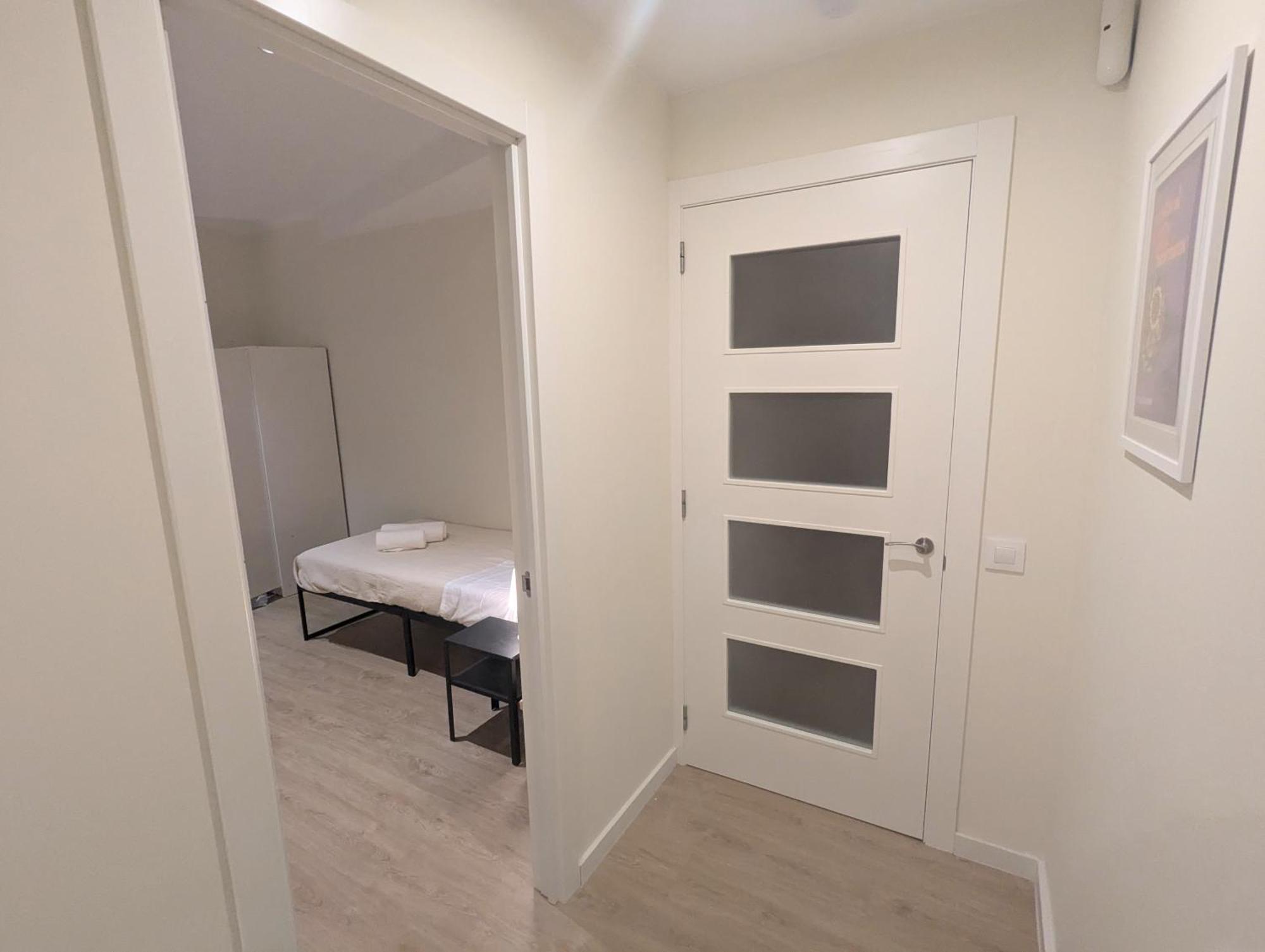 Apartment Gracia Parkside Flat - Only For Of Than 32 Nights