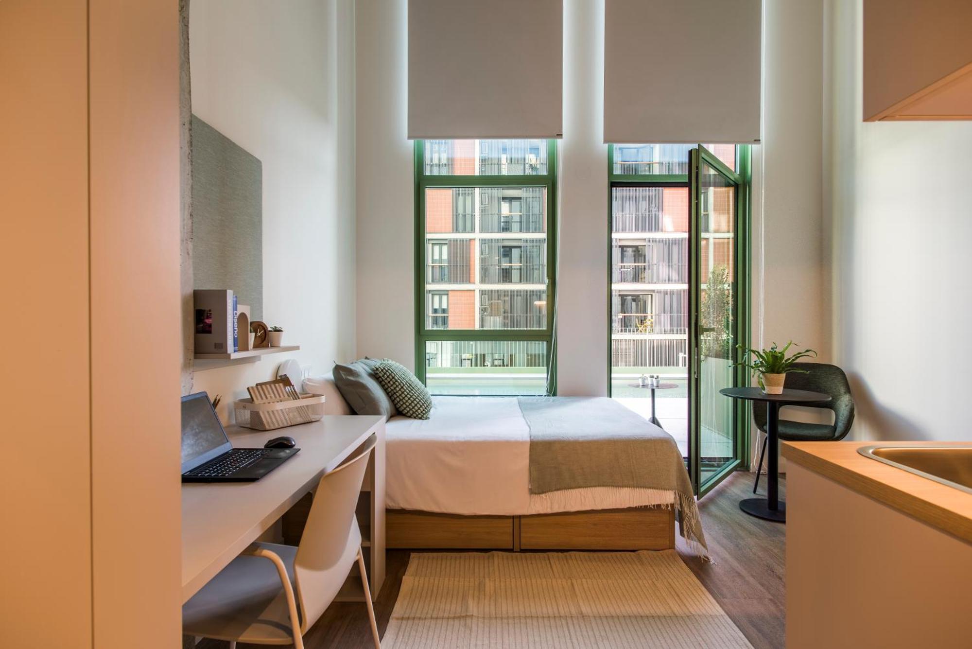 Aparto Cristobal De Moura Hall Of - Only For Students In Apartment *