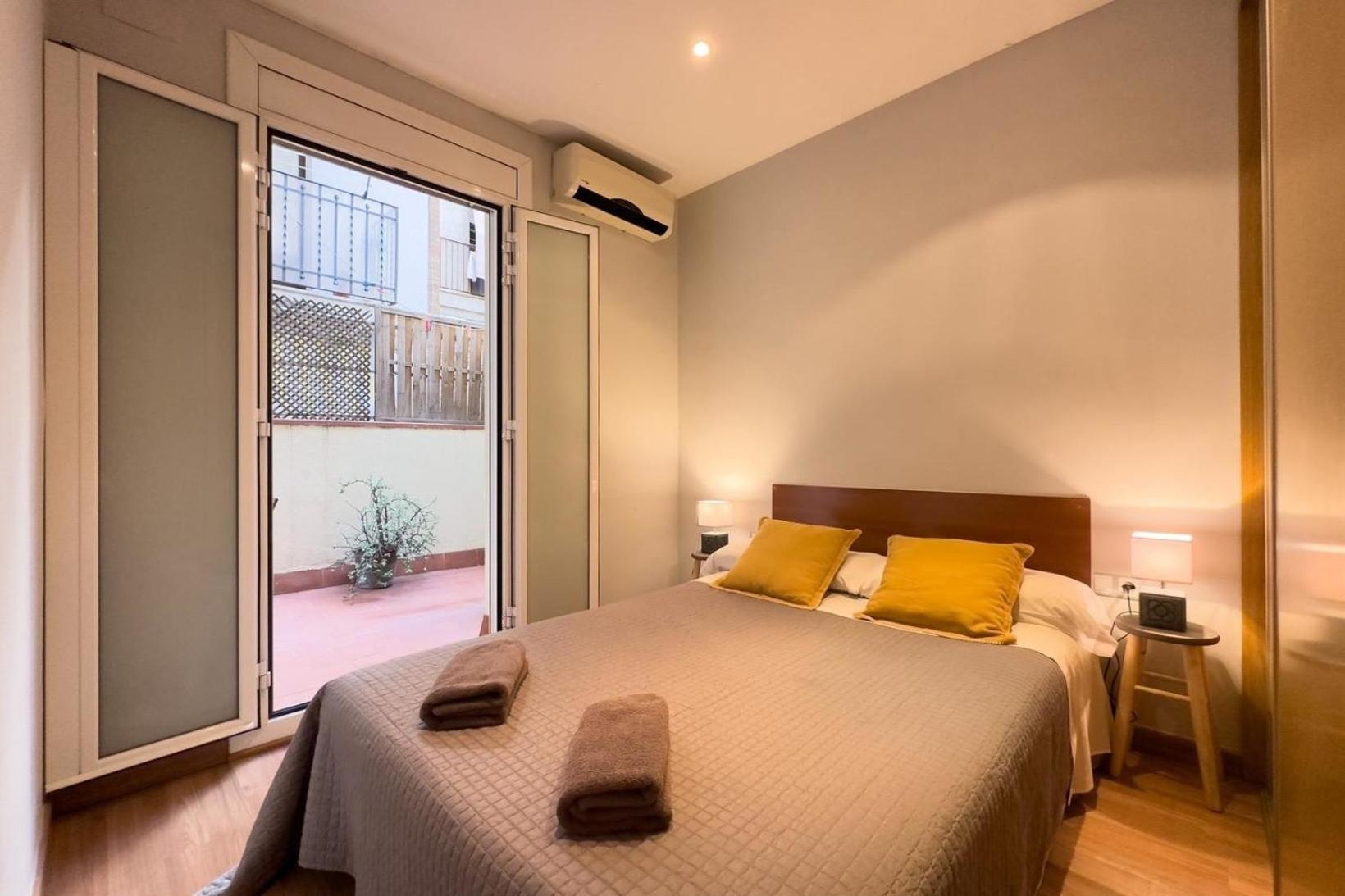 Apartment Fuer 3 Personen Ca 38 Qm In Barcelona-gracia, Costa Brava Costa Del Maresme