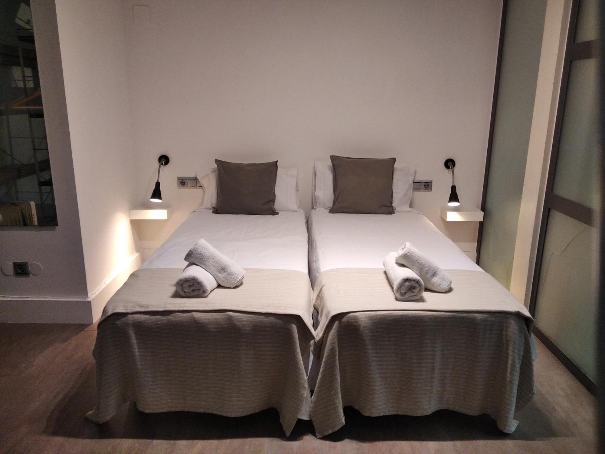 Appartement Aparteasy - Monument, Large, Cosy