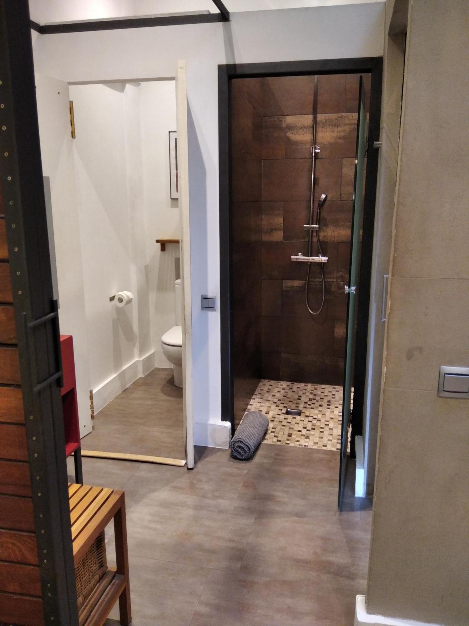 Appartement Aparteasy - Monument, Large, Cosy
