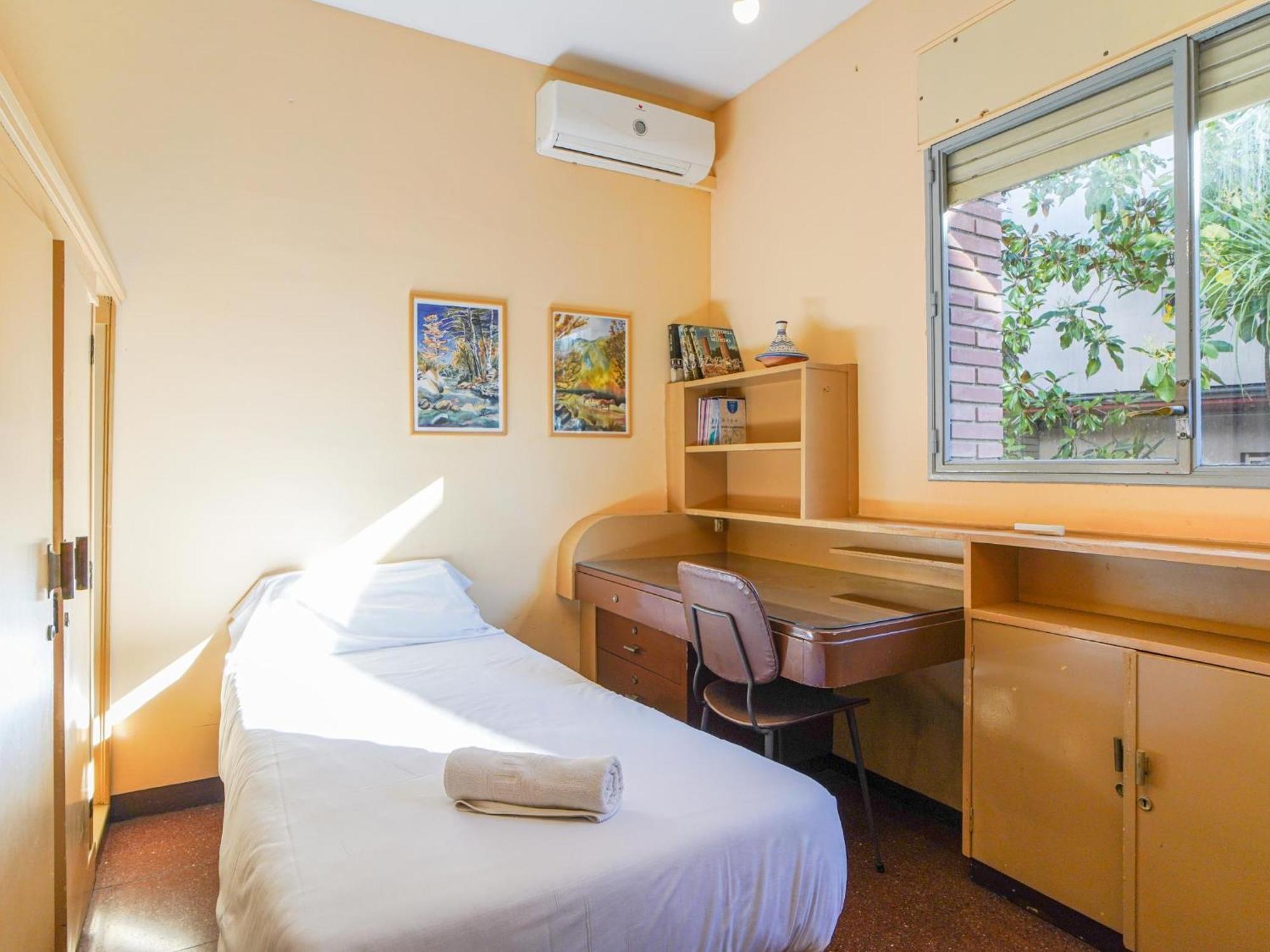 Bed Bcn Hills House Vakantiehuis
