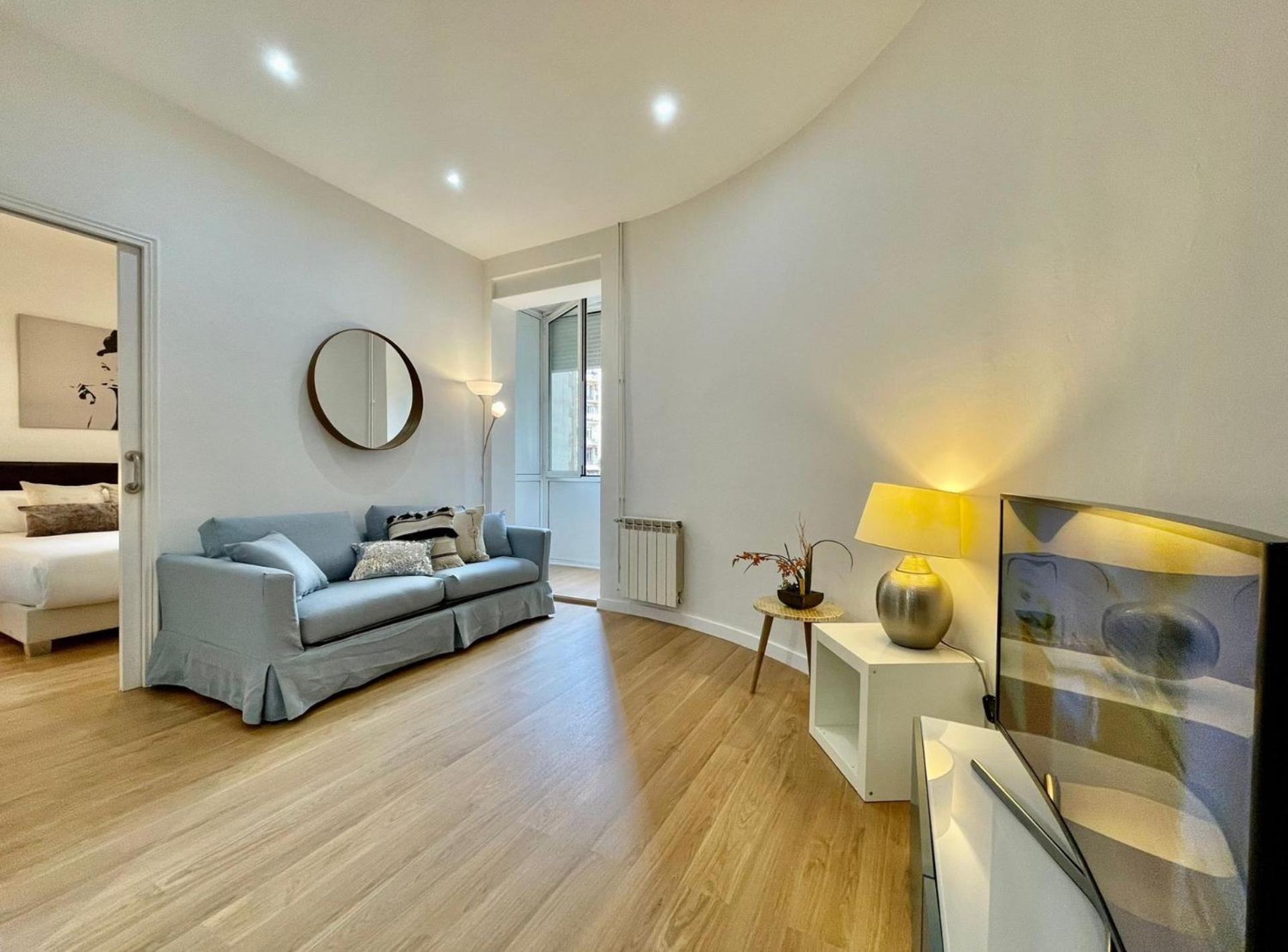 Barcelonaforrent The Gaudi Suites Barcelona