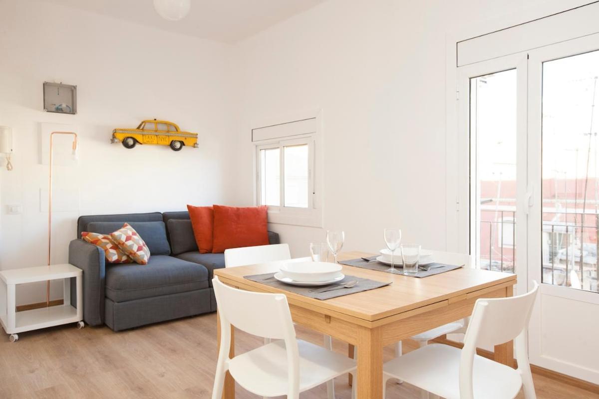 Renovated With Sea View, Vj Apartment *