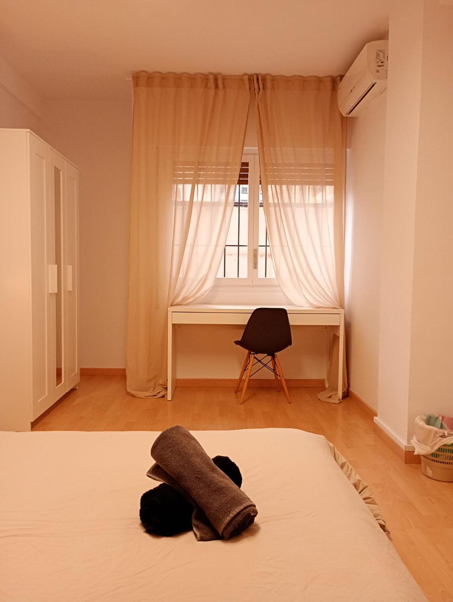 Center Double Sunny Fgc Gasthof Barcelona