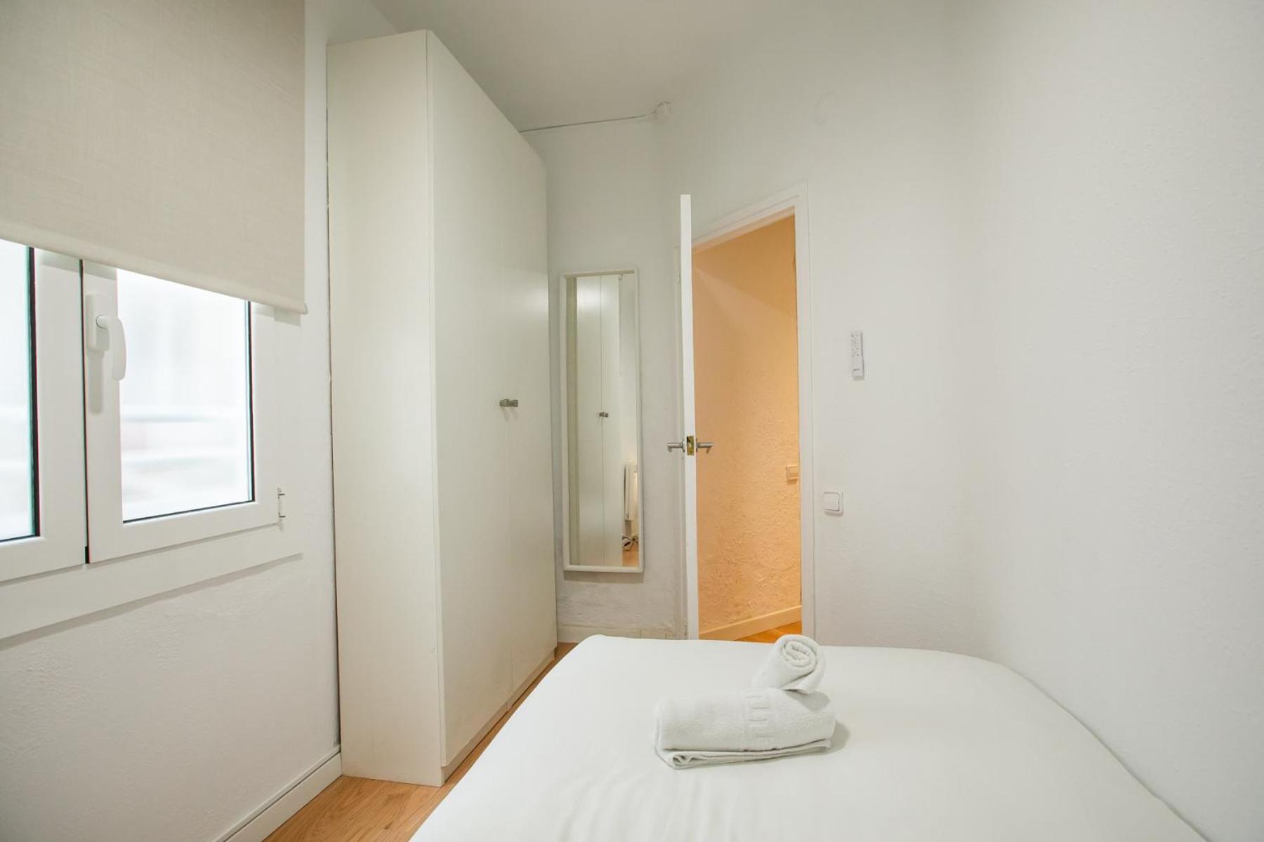 Apartment 72grvcc1066- Near Sagrada Familia Barcelona