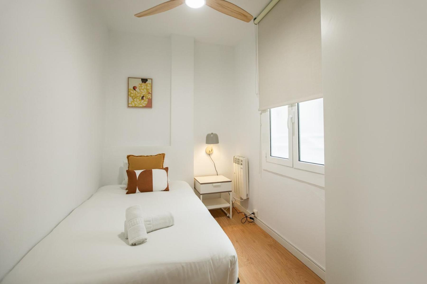 Apartment 72grvcc1066- Near Sagrada Familia *