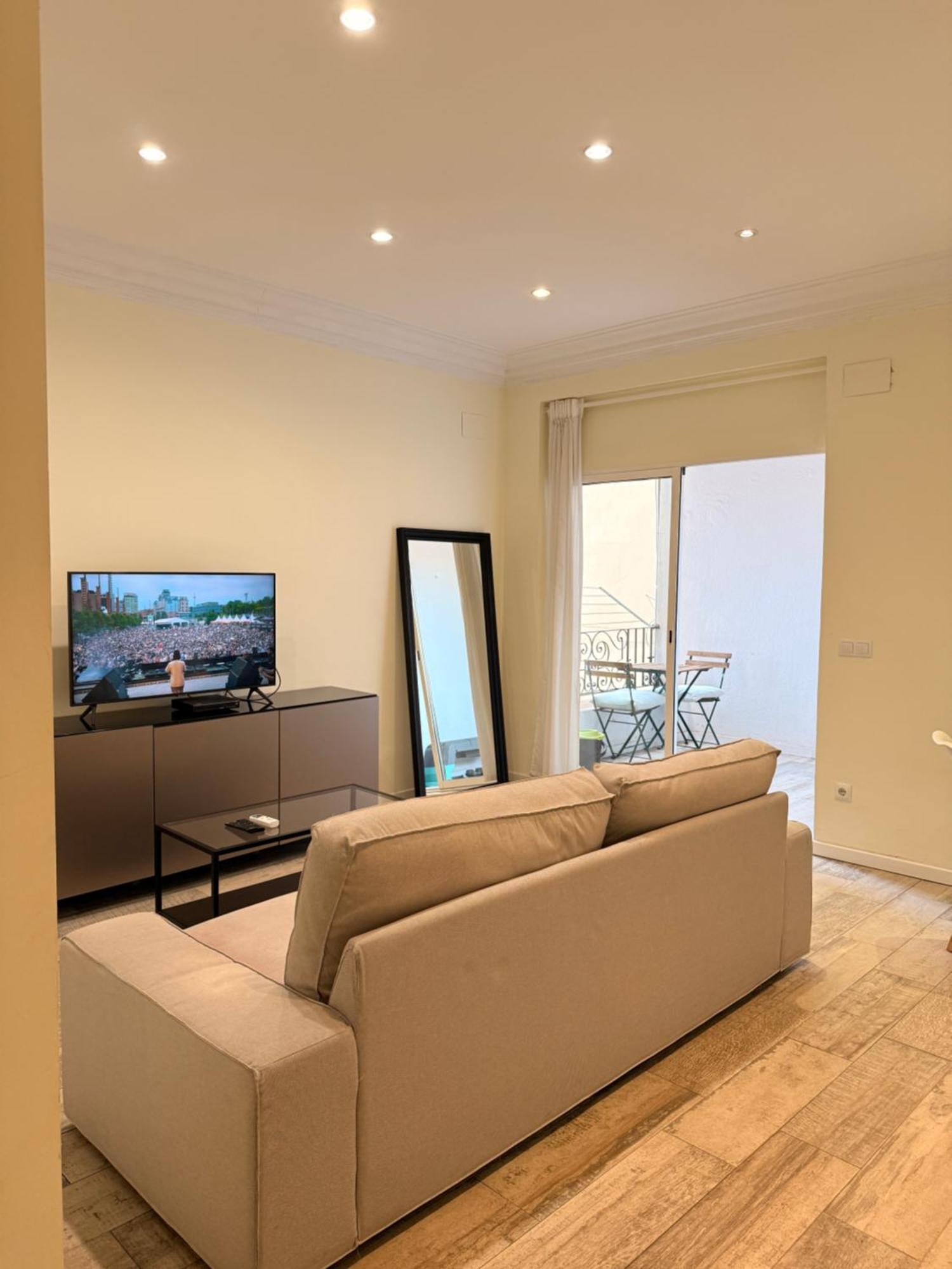 Apartment Friendly Host