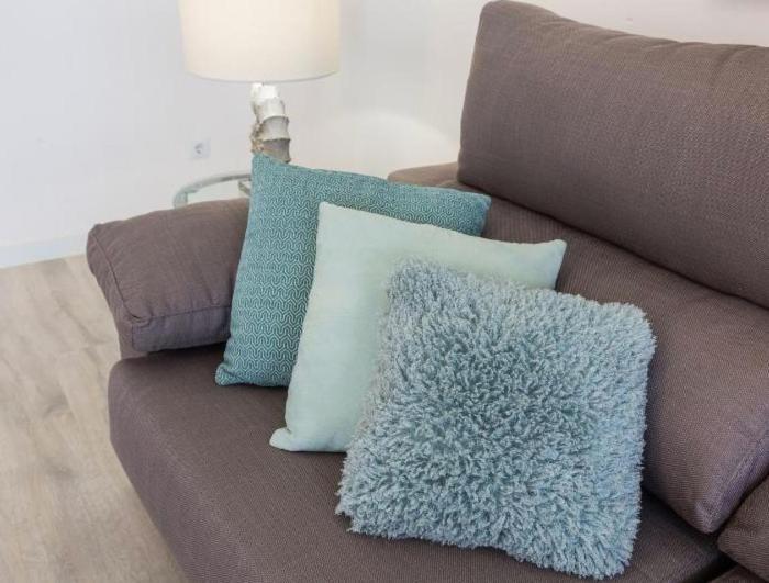 Nice, Cozy, Up To 6, Fcb Stadium, Free Parking *