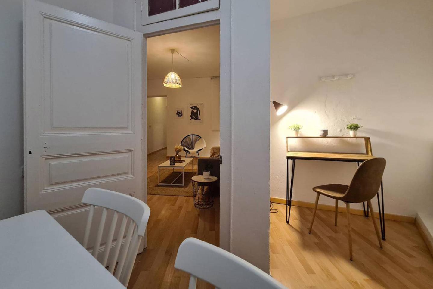 21ara1085- Fabulous 4br In Ciutat Vella Barcelona