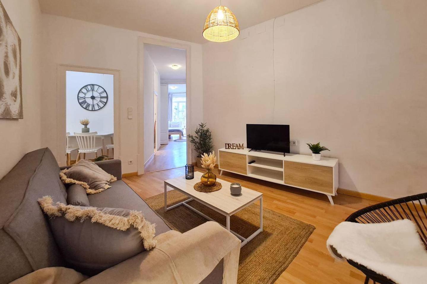 Apartment 21ara1085- Fabulous 4br In Ciutat Vella