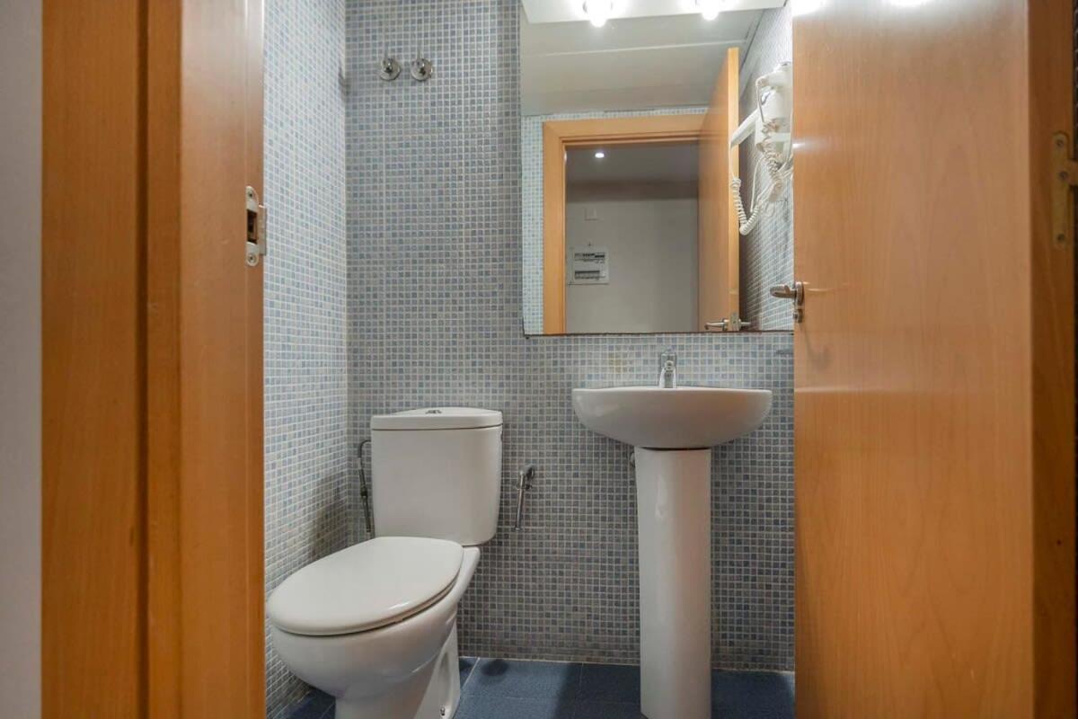 Bright And Modern Duplex With Terrace In Eixample District P2 Apartment *