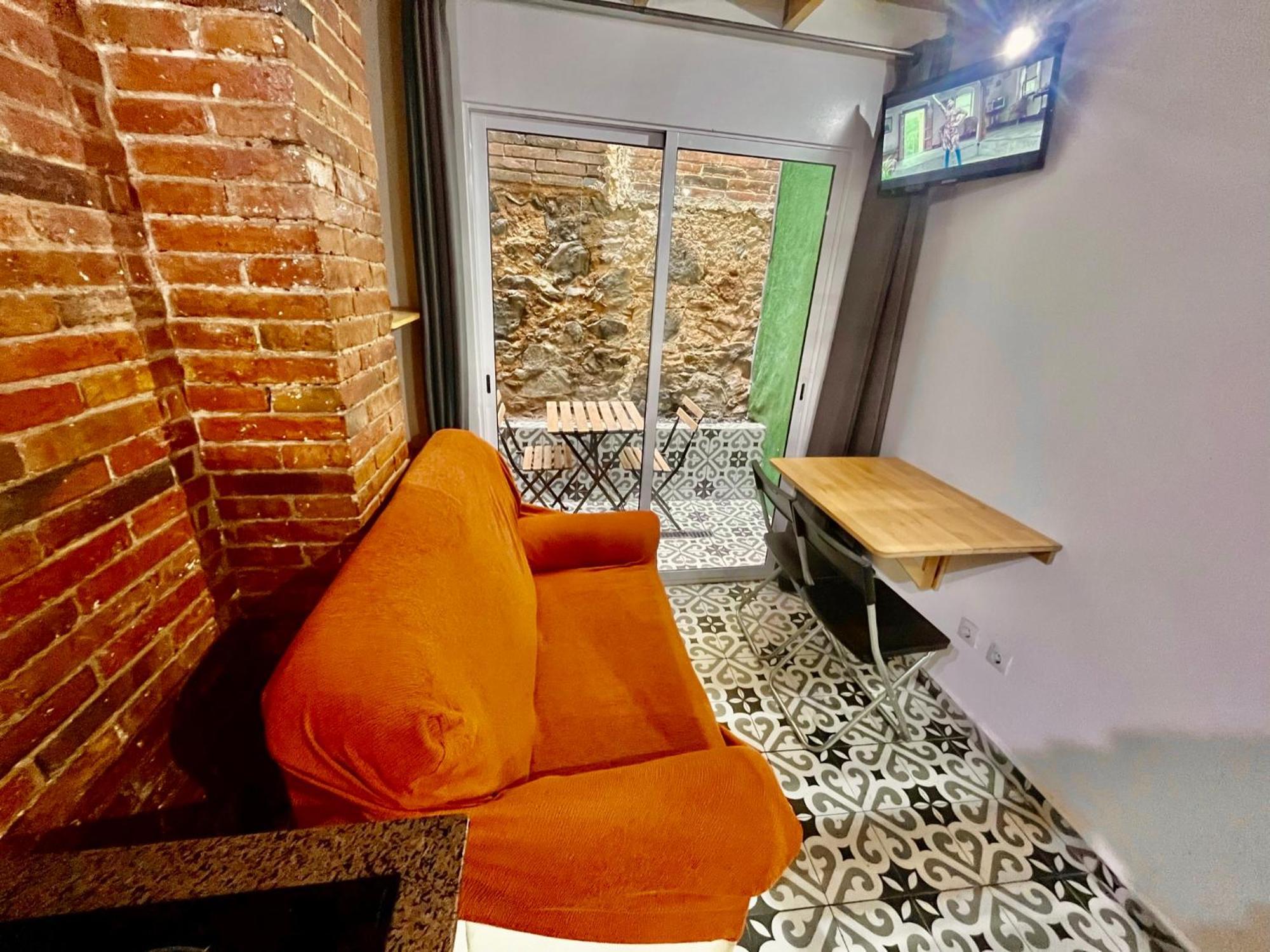 B4 Estudio Nuevo! Cocina Y Bano Privado! A 1 Calle Del Metro Appartement