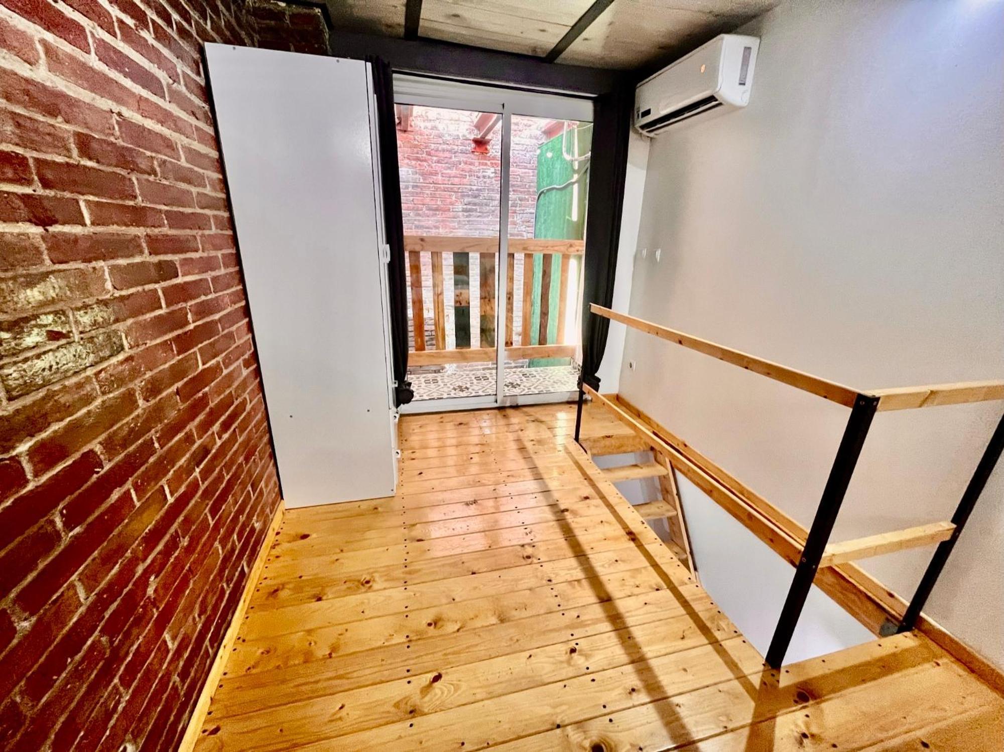B4 Estudio Nuevo! Cocina Y Bano Privado! A 1 Calle Del Metro * Barcelona