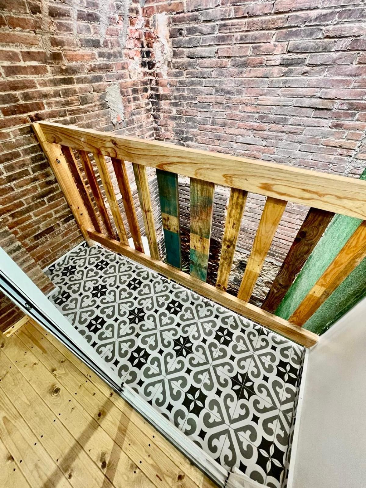 B4 Estudio Nuevo! Cocina Y Bano Privado! A 1 Calle Del Metro * Barcelona