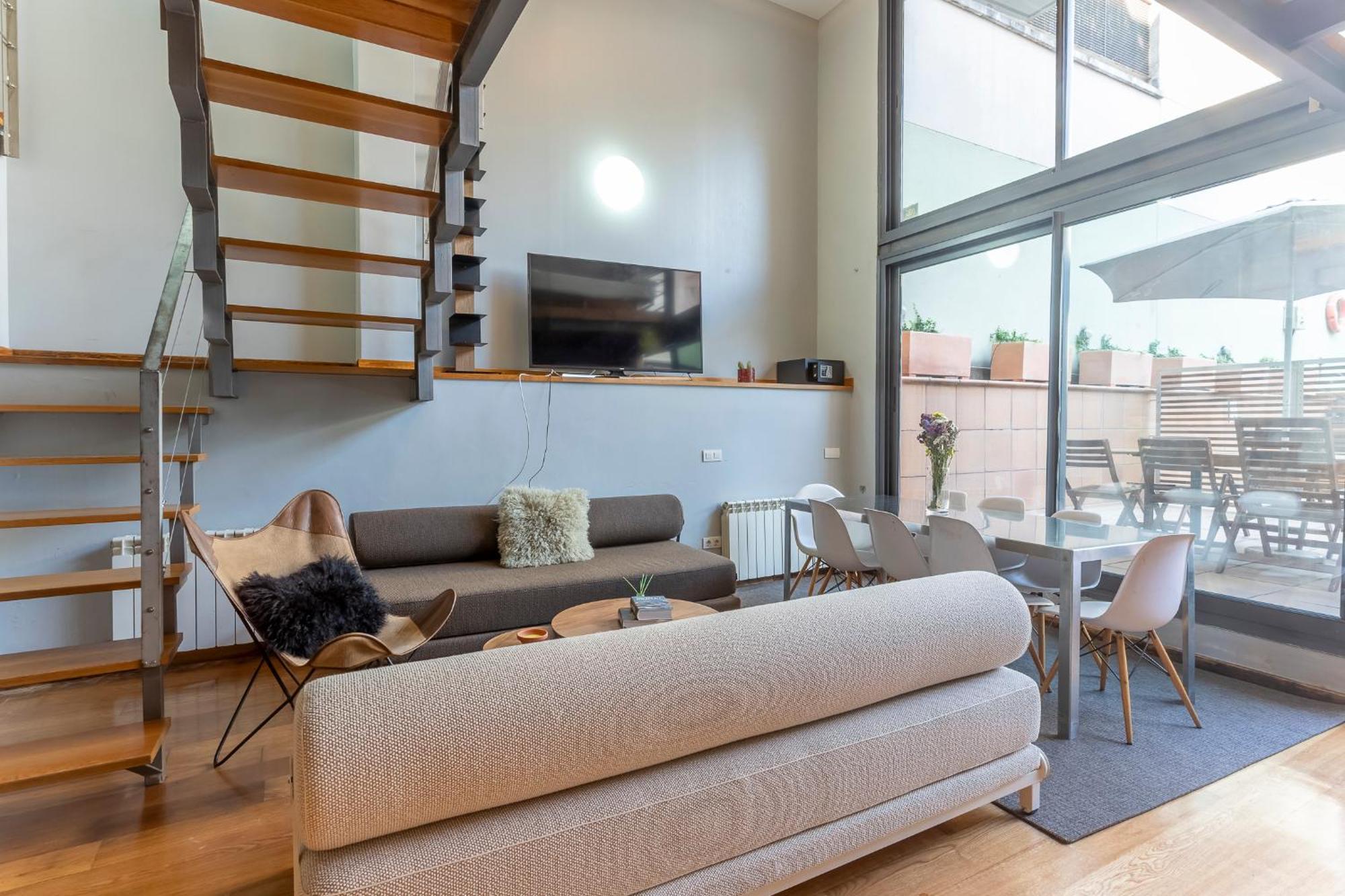My Space Emirates - Bright In Gracia With Shared Pool Apartamento Barcelona