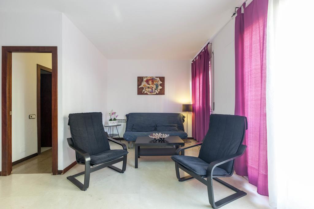 Sagrada Familia Apartment