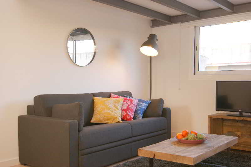Ramblas Deluxe Apartment