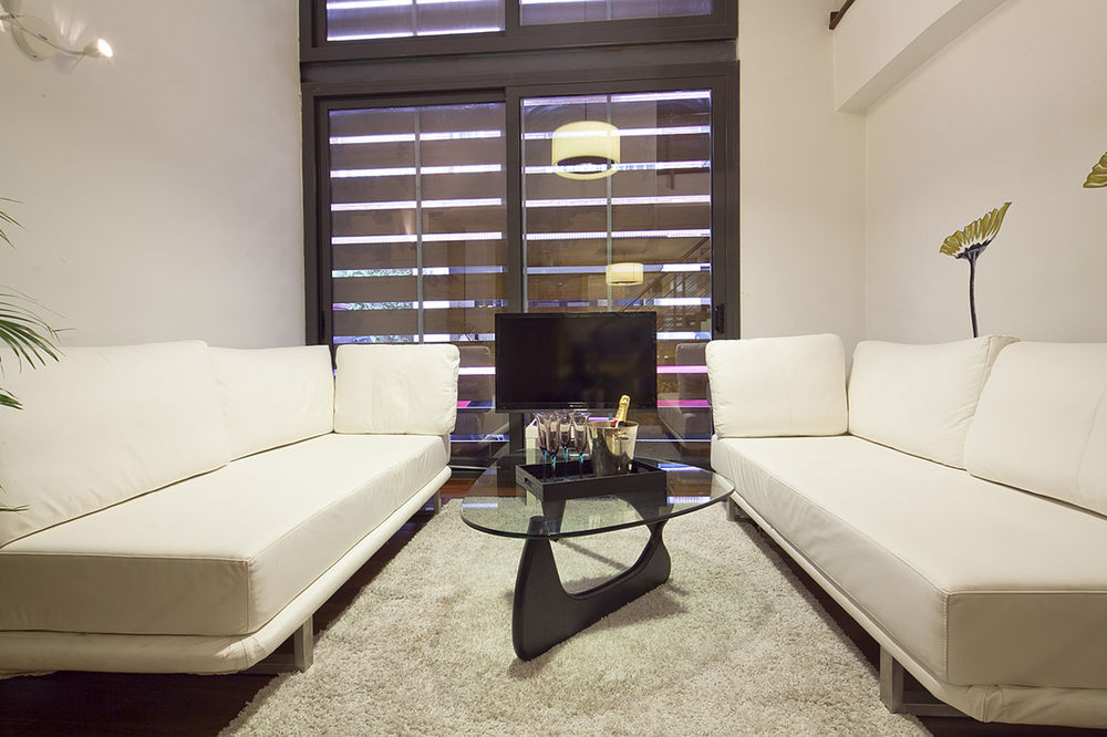 My Space Pool Gracia Apartment