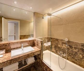 Balmes Apartment Barcelona