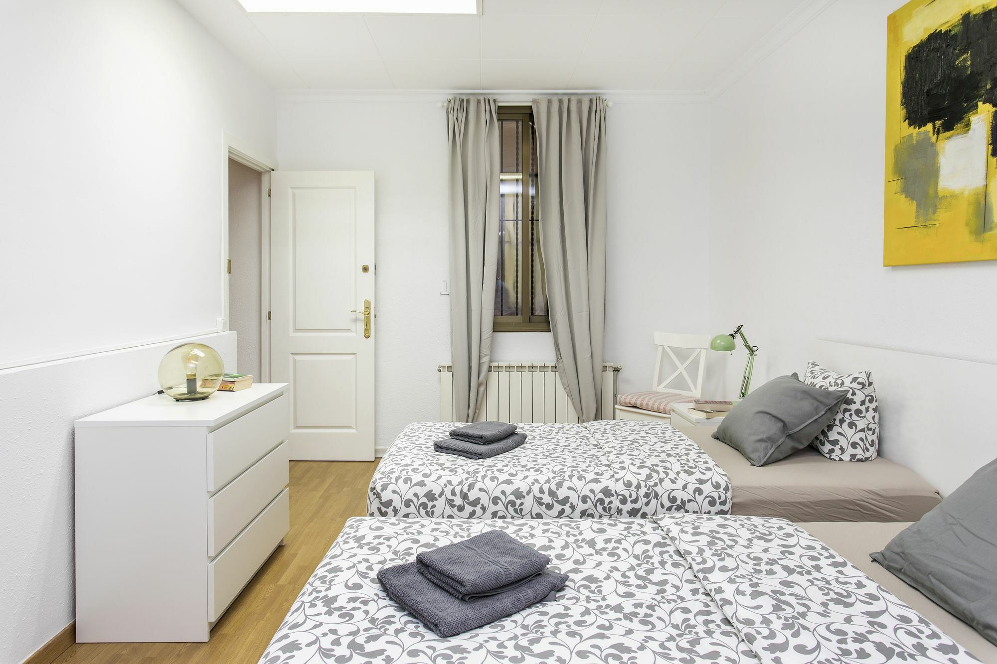 Stunning Bruc Apartment Barcelona