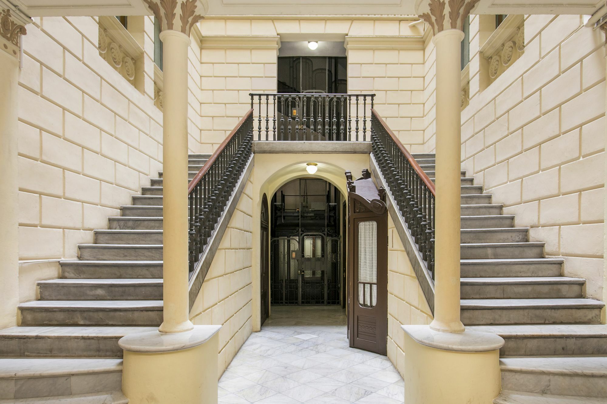 Stunning Bruc Apartment *