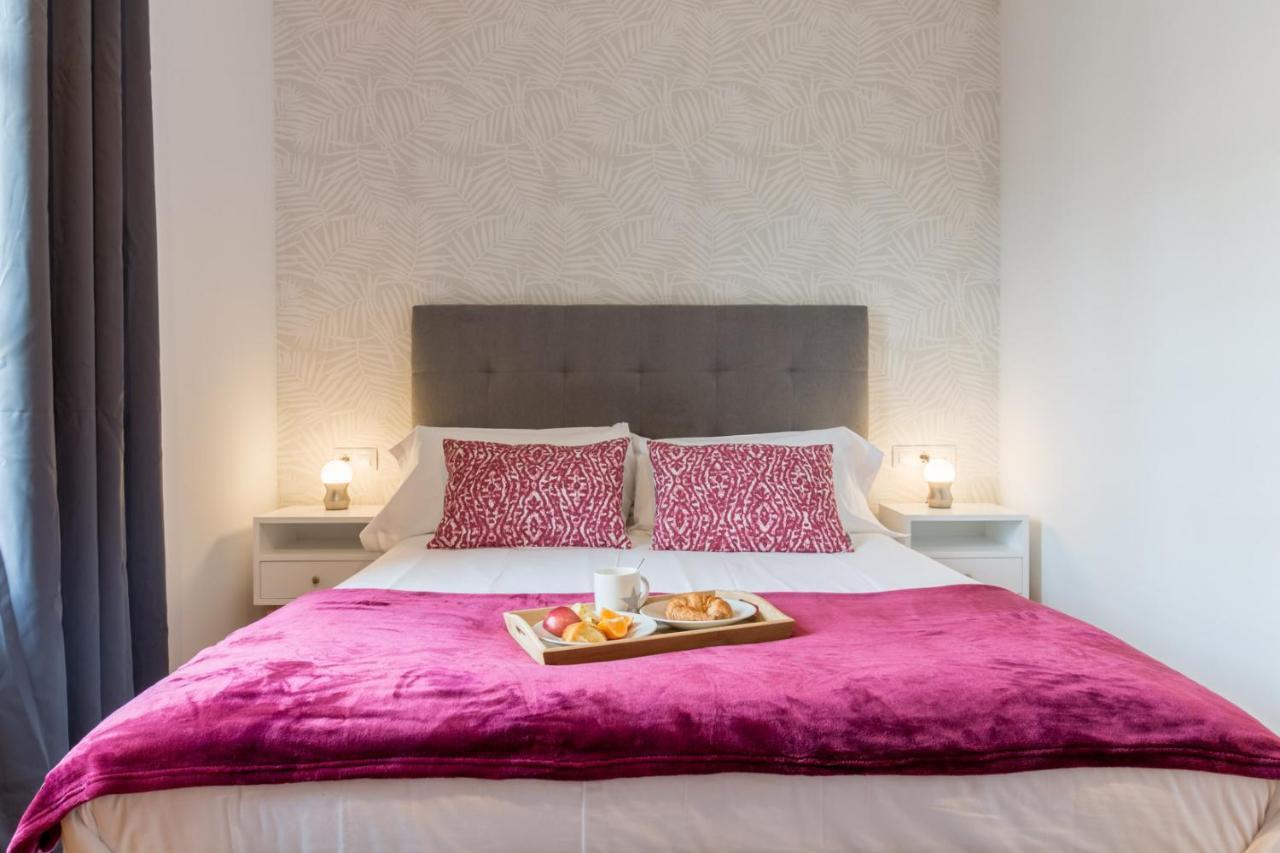 Apartamento Sibs Bcn- Balmes- Romantic Citycentre Beautiful *